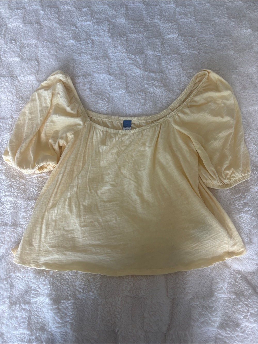 Old Navy Butter Yellow Puff Sleeve Top – Size Small – 100% Cotton